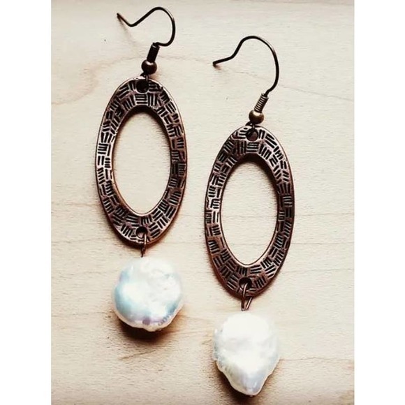 Genuine Shell Pearl Coin on Copper Etched Hoop Earrings - Picture 2 of 3